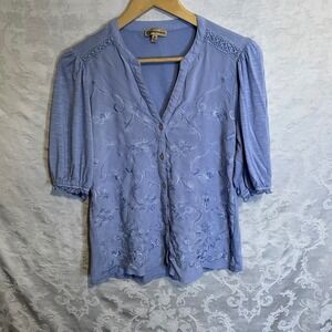 Democracy Embroidered V Neck 3/4 Sleeve Button Up Blouse Periwinkle Size M